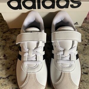 Adidas Kids' White and Black Velcro Sneakers; VL Court 3.0.